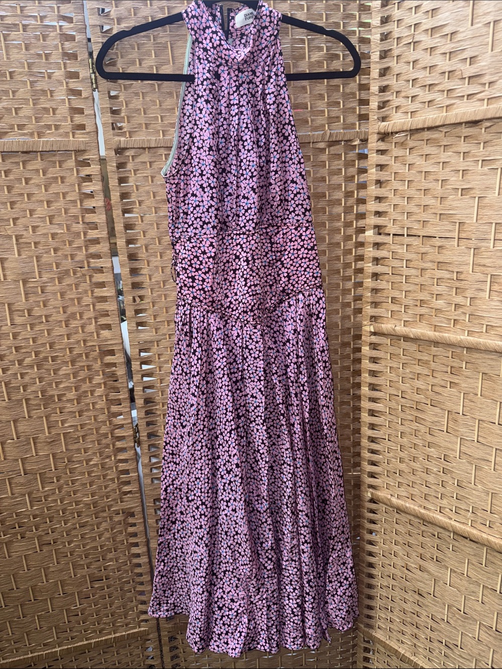 Diane Von Furstenberg High Neck Halter dress